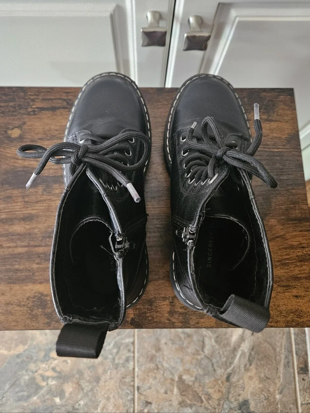 NWOB Sincerely Jules Grunge Goth Alternative Lug Sole Black Leather Combat Boots - Picture 5 of 7